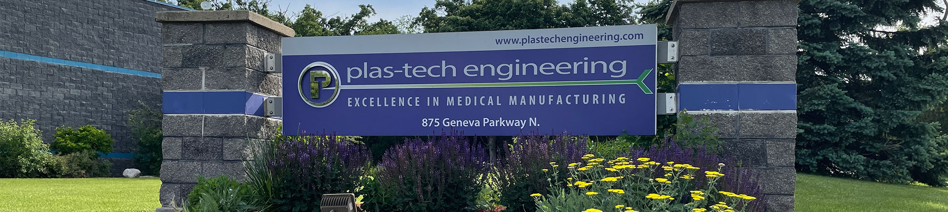 Plastech outer building sign